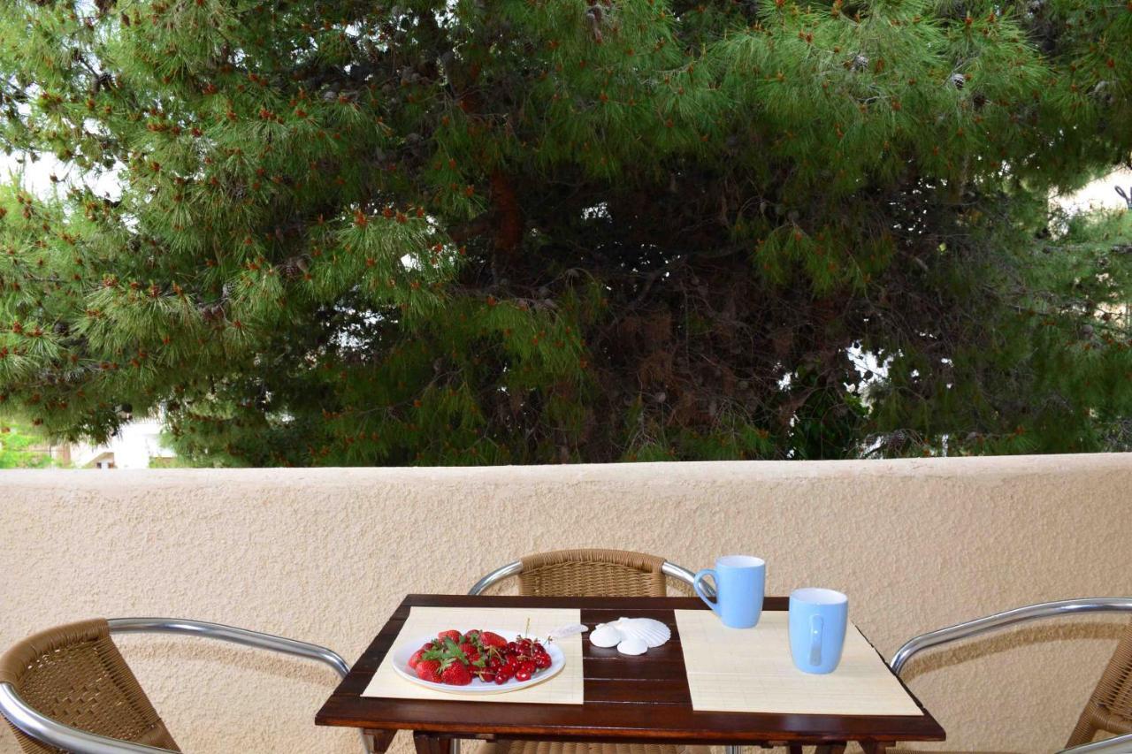 Aelia Houses Agia Marina  Exterior photo